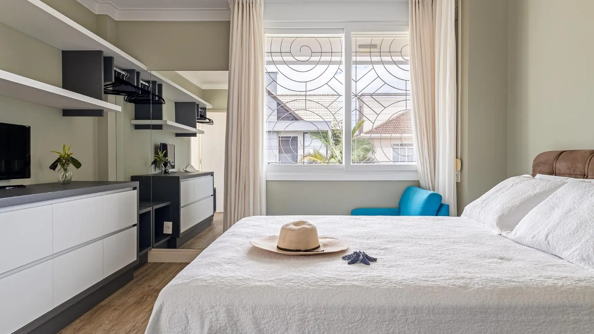 Casa vacanze Casa 4 Suites Jurere Internacional - Faxineira E Cozinheira Incluidos Todos Os Dias Florianópolis