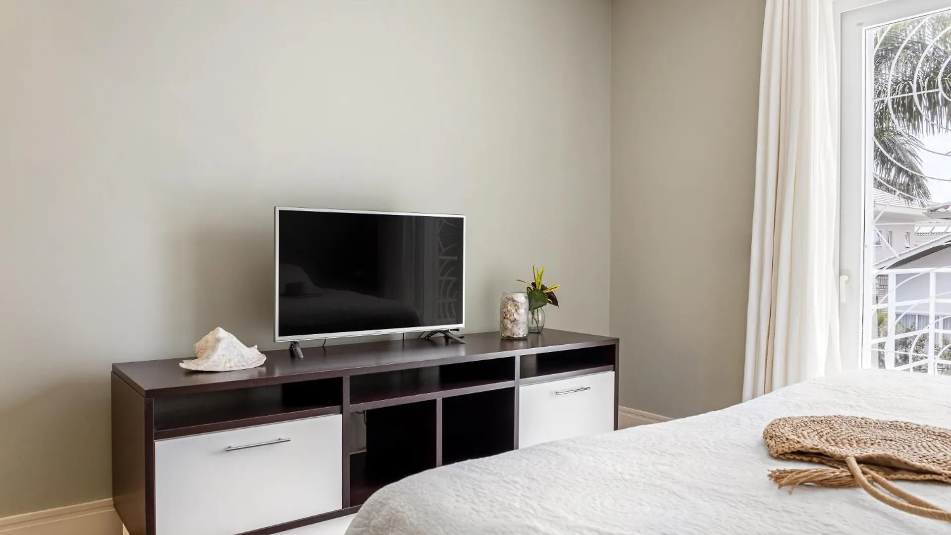 Casa 4 Suites Jurere Internacional - Faxineira E Cozinheira Incluidos Todos Os Dias Florianópolis Casa vacanze
